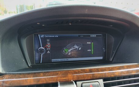 BMW 3 серия, 2011 год, 1 000 000 рублей, 13 фотография