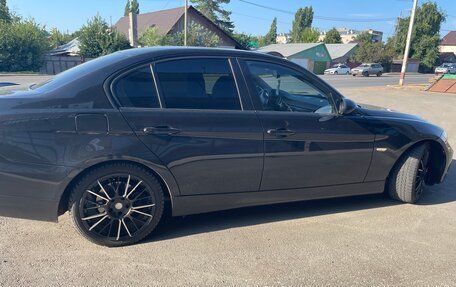 BMW 3 серия, 2005 год, 900 000 рублей, 4 фотография
