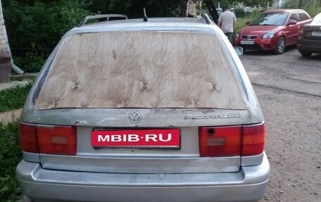 Volkswagen Passat B4, 1995 год, 210 000 рублей, 6 фотография