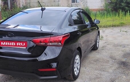 Hyundai Solaris II рестайлинг, 2018 год, 1 390 000 рублей, 8 фотография