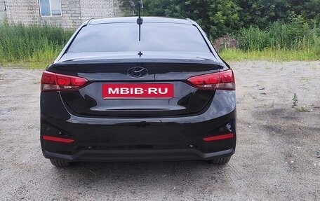 Hyundai Solaris II рестайлинг, 2018 год, 1 390 000 рублей, 7 фотография