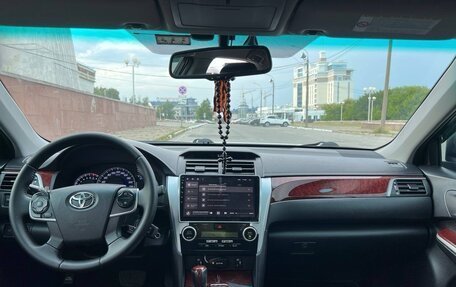 Toyota Camry, 2012 год, 1 650 000 рублей, 6 фотография