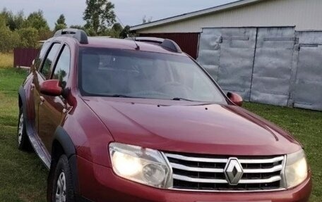 Renault Duster I рестайлинг, 2013 год, 855 000 рублей, 2 фотография