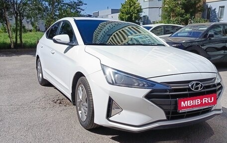Hyundai Elantra VI рестайлинг, 2019 год, 1 800 000 рублей, 11 фотография