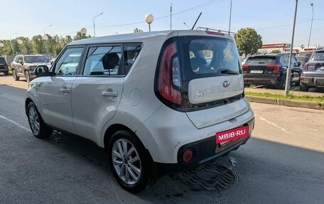 KIA Soul II рестайлинг, 2019 год, 1 299 000 рублей, 6 фотография