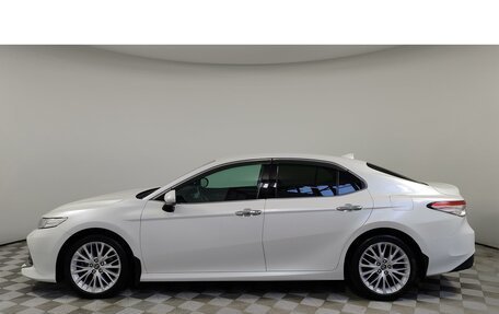 Toyota Camry, 2018 год, 3 120 000 рублей, 8 фотография