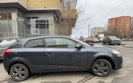 KIA cee'd I рестайлинг, 2011 год, 900 000 рублей, 2 фотография