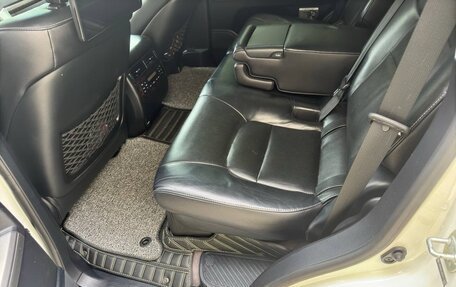 Toyota Land Cruiser 200, 2013 год, 4 500 000 рублей, 9 фотография