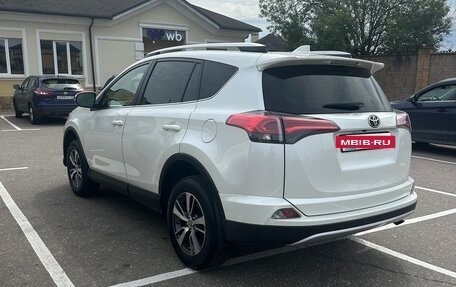 Toyota RAV4, 2016 год, 2 530 000 рублей, 3 фотография