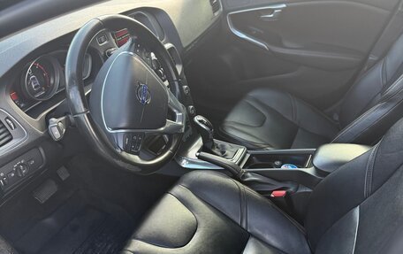 Volvo V40 Cross Country I, 2016 год, 1 800 000 рублей, 6 фотография