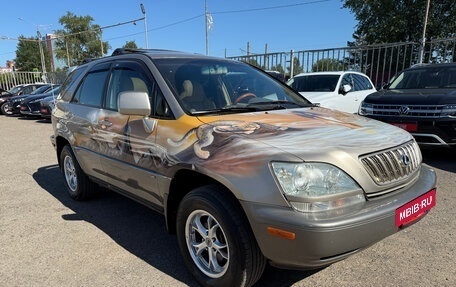 Lexus RX IV рестайлинг, 2001 год, 650 000 рублей, 2 фотография
