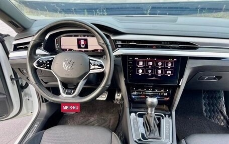 Volkswagen Passat CC, 2022 год, 2 200 000 рублей, 9 фотография