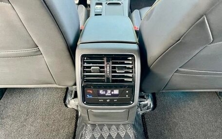Volkswagen Passat CC, 2022 год, 2 200 000 рублей, 16 фотография