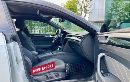 Volkswagen Passat CC, 2022 год, 2 200 000 рублей, 14 фотография