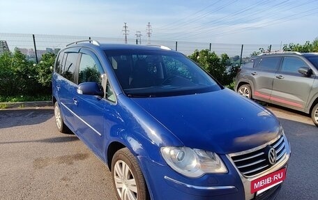 Volkswagen Touran III, 2008 год, 430 000 рублей, 4 фотография