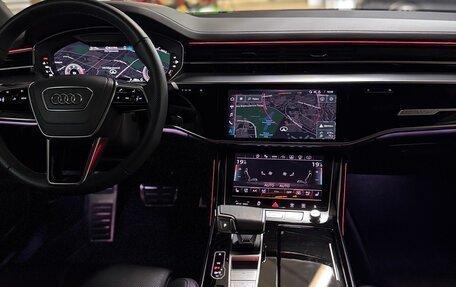 Audi A8, 2023 год, 13 000 000 рублей, 7 фотография
