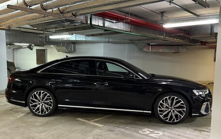 Audi A8, 2023 год, 13 000 000 рублей, 14 фотография