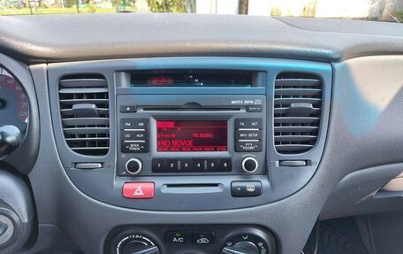 KIA Rio II, 2009 год, 675 000 рублей, 18 фотография