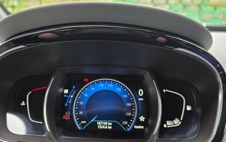 Renault Espace V рестайлинг, 2018 год, 1 700 000 рублей, 12 фотография