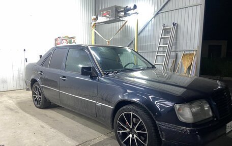 Mercedes-Benz W124, 1990 год, 340 000 рублей, 8 фотография