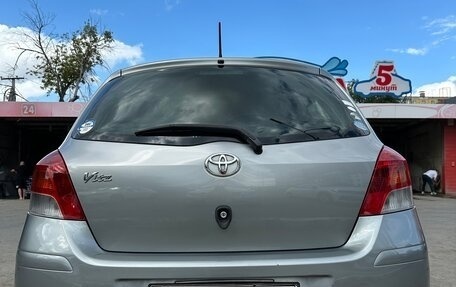 Toyota Vitz, 2009 год, 525 000 рублей, 4 фотография