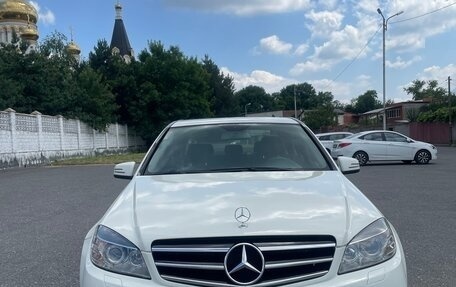 Mercedes-Benz C-Класс, 2010 год, 1 120 000 рублей, 2 фотография