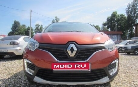Renault Kaptur I рестайлинг, 2017 год, 1 485 000 рублей, 2 фотография