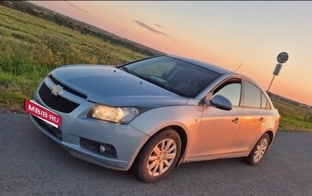 Chevrolet Cruze II, 2011 год, 620 000 рублей, 9 фотография