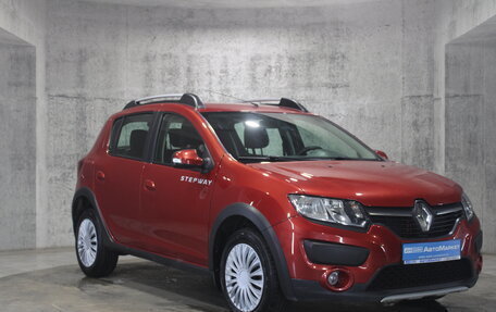 Renault Sandero II рестайлинг, 2016 год, 985 000 рублей, 3 фотография