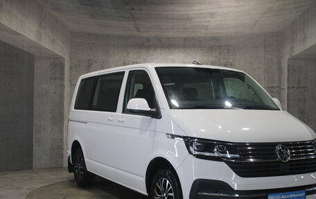Volkswagen Caravelle T6 рестайлинг, 2021 год, 4 800 000 рублей, 3 фотография