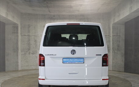 Volkswagen Caravelle T6 рестайлинг, 2021 год, 4 800 000 рублей, 7 фотография