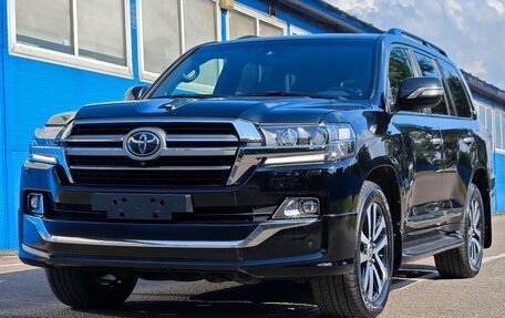 Toyota Land Cruiser 200, 2018 год, 7 450 000 рублей, 1 фотография