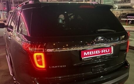 Ford Explorer VI, 2012 год, 2 100 000 рублей, 2 фотография