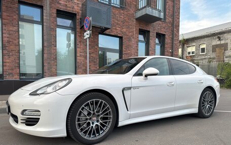 Porsche Panamera II рестайлинг, 2011 год, 2 100 000 рублей, 9 фотография