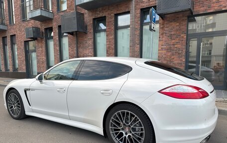 Porsche Panamera II рестайлинг, 2011 год, 2 100 000 рублей, 11 фотография