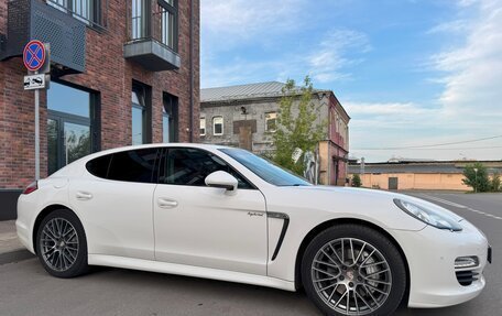 Porsche Panamera II рестайлинг, 2011 год, 2 100 000 рублей, 16 фотография