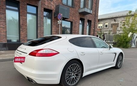 Porsche Panamera II рестайлинг, 2011 год, 2 100 000 рублей, 20 фотография