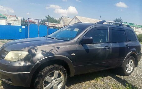 Mitsubishi Outlander III рестайлинг 3, 2006 год, 500 000 рублей, 7 фотография
