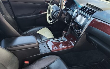 Toyota Camry, 2012 год, 1 150 000 рублей, 4 фотография