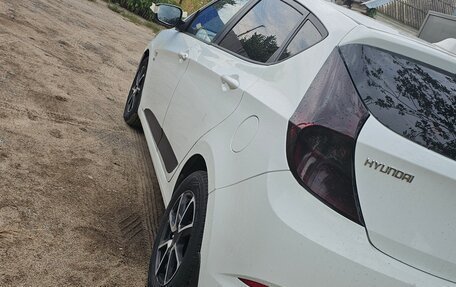 Hyundai Solaris II рестайлинг, 2014 год, 900 000 рублей, 4 фотография