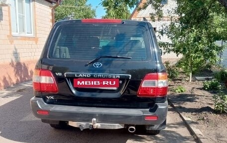 Toyota Land Cruiser 100 рестайлинг 2, 2007 год, 2 950 000 рублей, 3 фотография