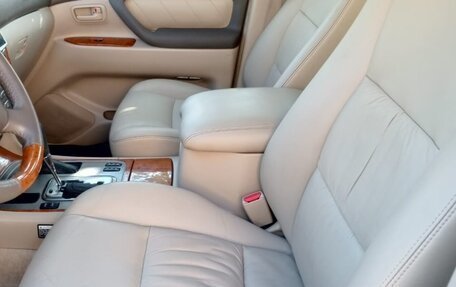 Toyota Land Cruiser 100 рестайлинг 2, 2007 год, 2 950 000 рублей, 12 фотография