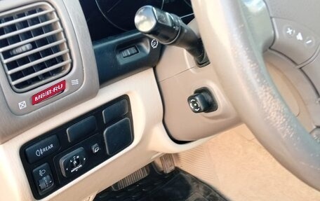 Toyota Land Cruiser 100 рестайлинг 2, 2007 год, 2 950 000 рублей, 8 фотография