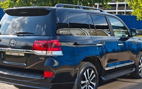 Toyota Land Cruiser 200, 2018 год, 7 450 000 рублей, 4 фотография