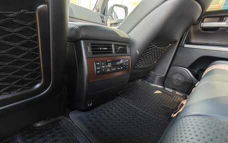 Toyota Land Cruiser 200, 2018 год, 7 450 000 рублей, 11 фотография