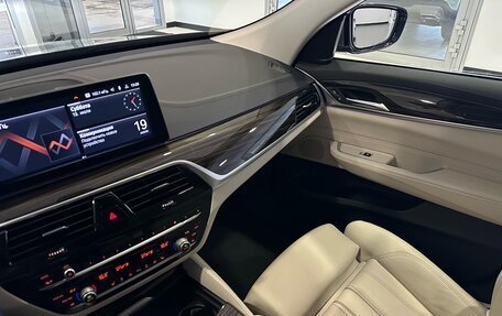 BMW 6 серия, 2020 год, 4 986 000 рублей, 15 фотография