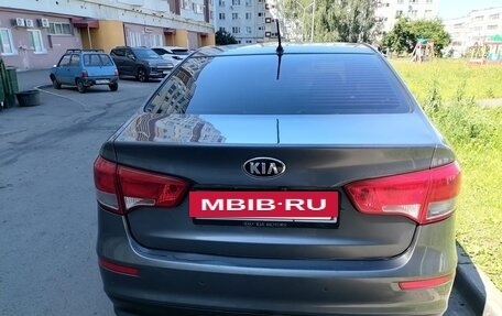 KIA Rio III рестайлинг, 2015 год, 700 000 рублей, 4 фотография