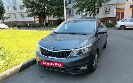 KIA Rio III рестайлинг, 2015 год, 700 000 рублей, 2 фотография