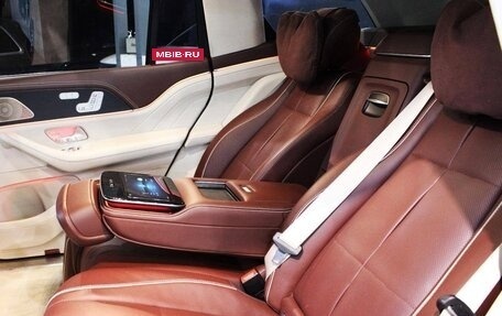 Mercedes-Benz Maybach GLS I, 2023 год, 21 000 000 рублей, 15 фотография