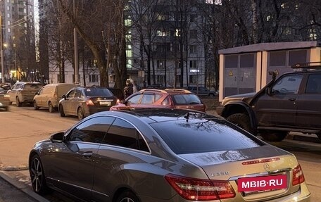 Mercedes-Benz E-Класс, 2009 год, 1 600 000 рублей, 6 фотография